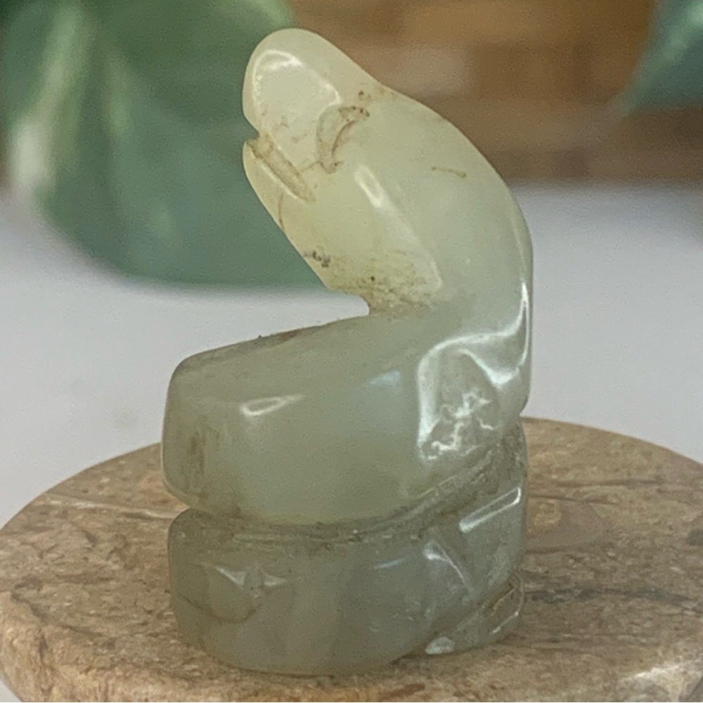 Vintage Chinese Zodiac Jade Snake Pendant Bead Hand Carved Miniature Animal 1.2" - Picture 6 of 11